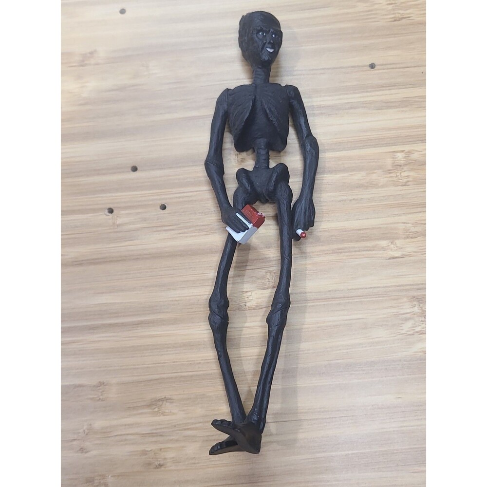 NECA Beetlejuice Smoking Guy Action Figure 2001   8"